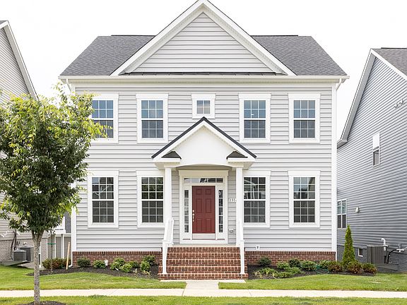 7th image of this home