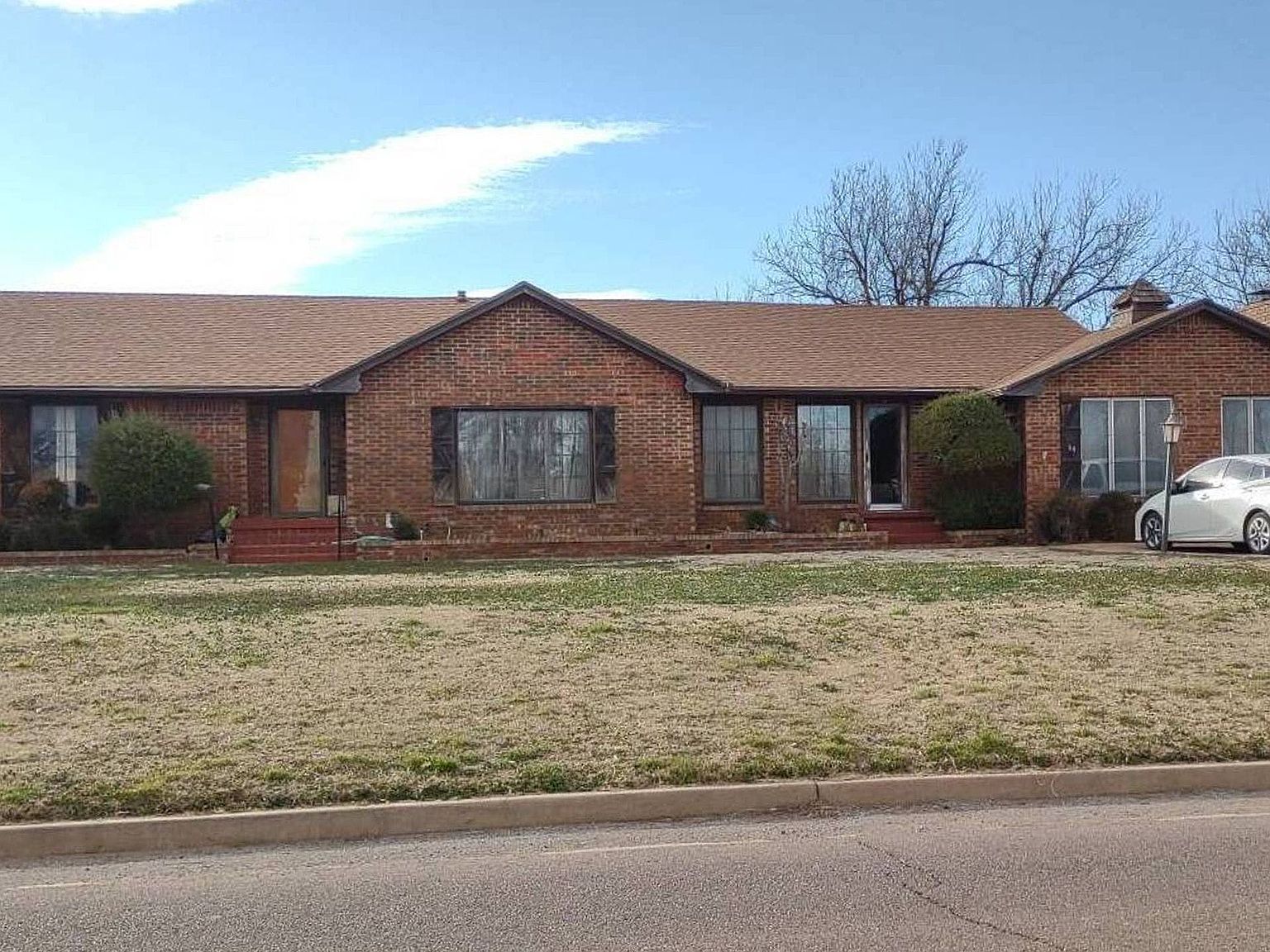 509 N 15th St, Frederick, OK 73542 | Zillow