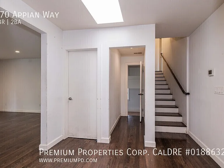 870 Appian Way — Photo 8