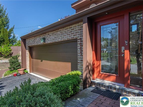 4th image of 4004 Westview Dr S