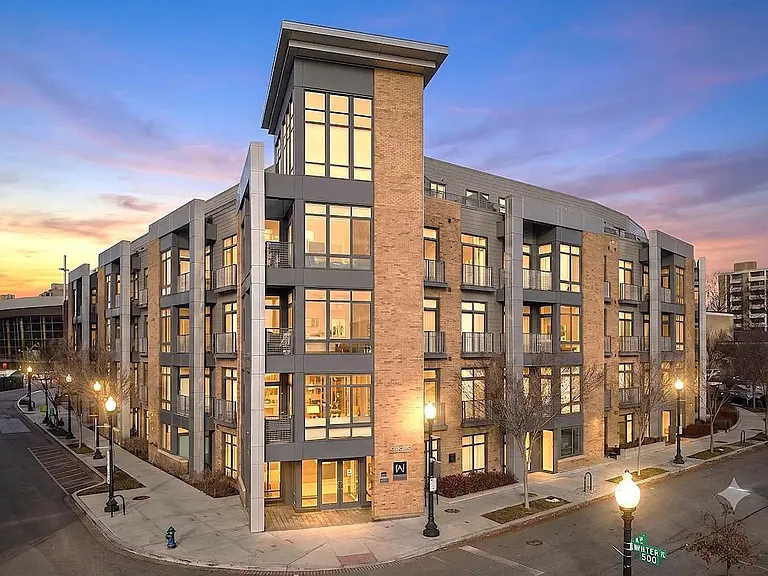 525 Water St SW #324 — Photo 1