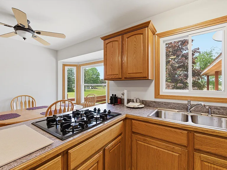 5700 W M 36 — Photo 26