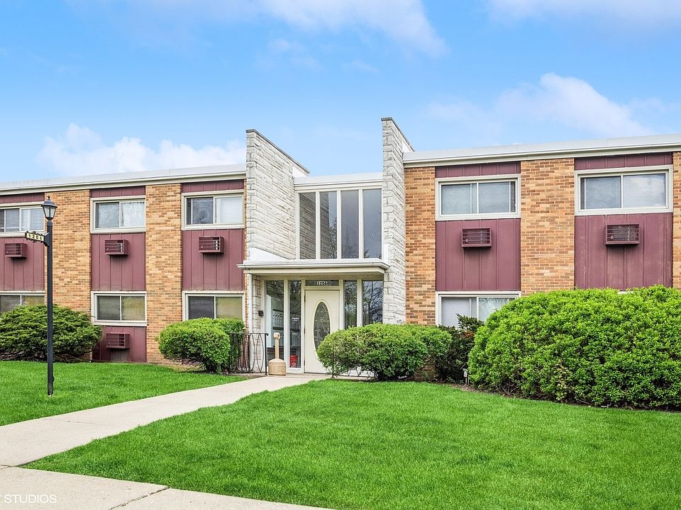 120A Collen Dr APT 203, Lombard, IL 60148 | Zillow