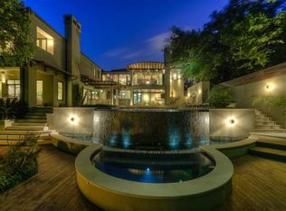 1105 W 31st St, Austin, TX 78705