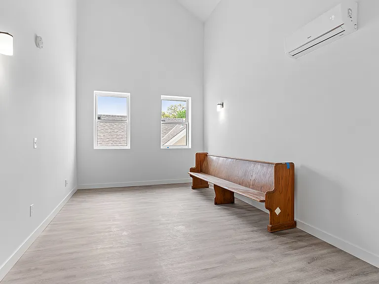 Mission Lofts — Photo 111