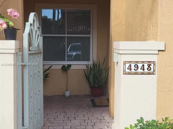 4943 Leeward Ln #3204, Fort Lauderdale, FL 33312