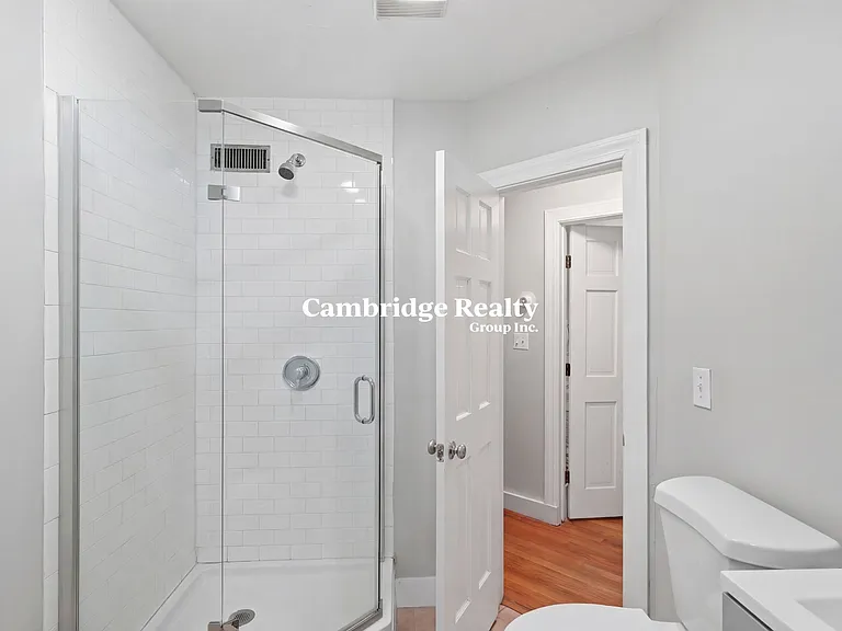 20 Symphony Rd #2T — Photo 12
