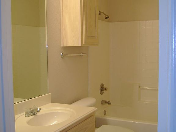 5th image of 1509B Glenhaven Dr