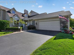 4439 Glen Eagles Ct #88, Brighton, MI 48116