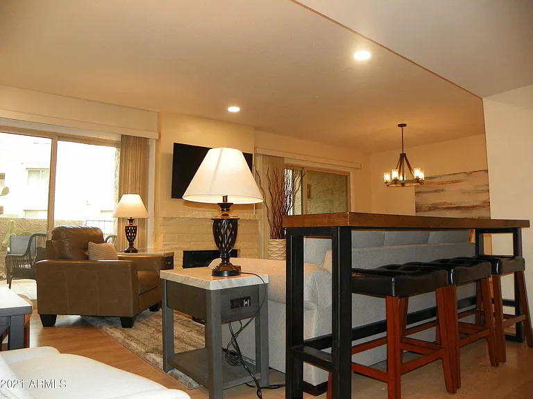 7360 N Via Camello Del Norte St #201 — Photo 5