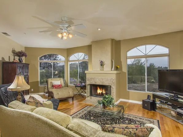 15418 Wyeport Rd, Ramona, CA 92065