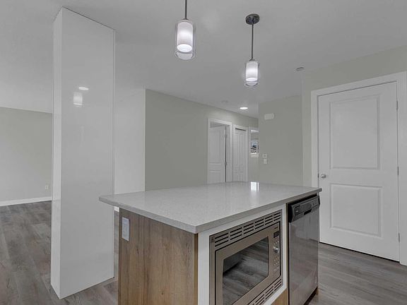 5th image of 99 Dovercliffe Way SE