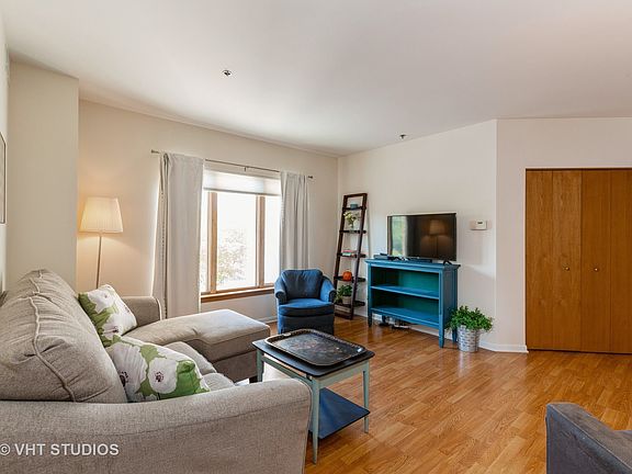 3rd image of 18065 Harwood Ave APT F