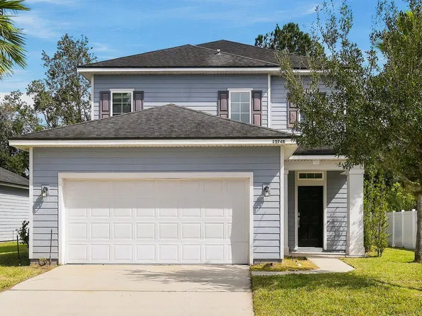 15748 Spotted Saddle Cir, Jacksonville, FL 32218