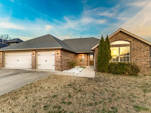 10862 Stonecrop Ln, Prairie Grove, AR 72753