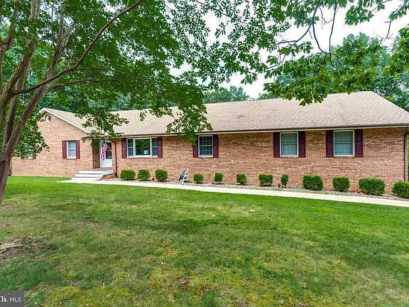 2nd image of 22434 Bluebird Ct