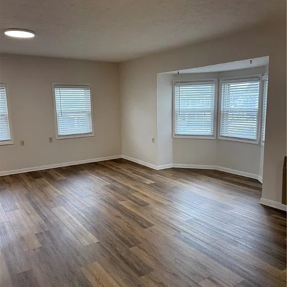 202 E High St — Photo 6