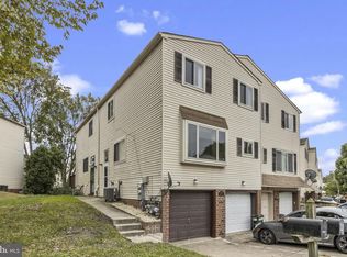 1501 Gregg St #A, Philadelphia, PA 19115
