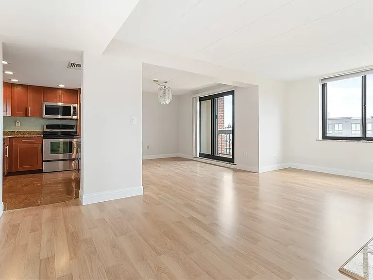 85 Brainerd Rd #507 — Photo 2