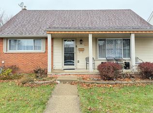 2036 Willow St, Dearborn, MI 48124