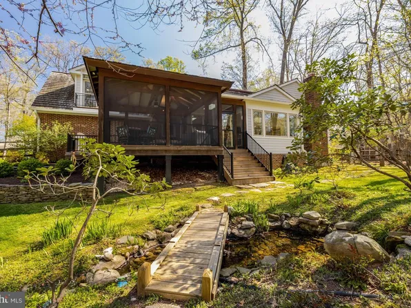 11809 Triple Crown Rd, Reston, VA 20191