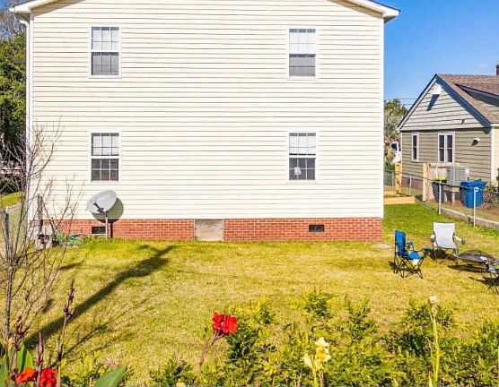 5th image of 1609 Evans St #1