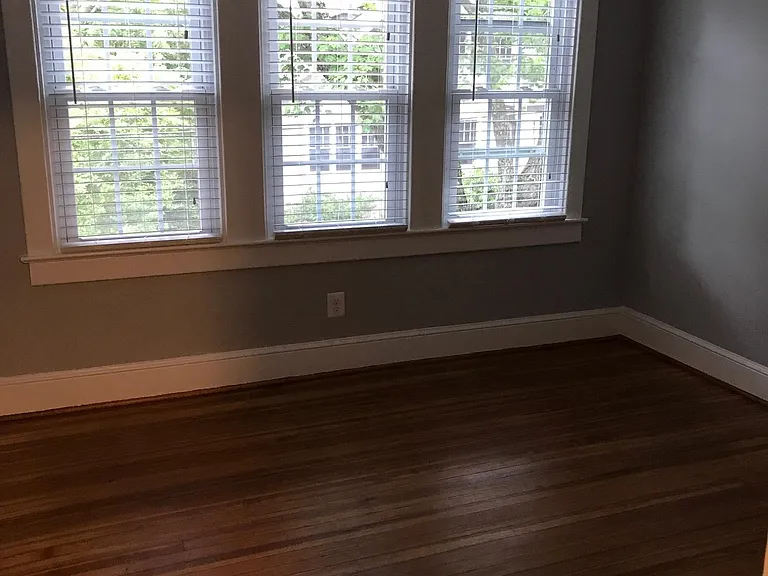 2317 N Madison St — Photo 9