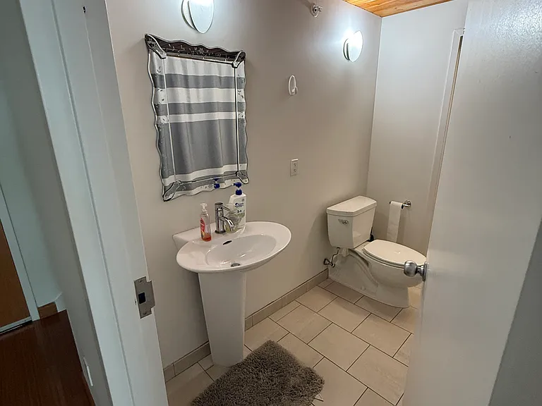 290 Pleasant St #312 — Photo 9