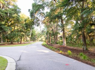 35 Lemoyne Ln, Johns Island, SC 29455