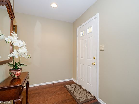 2nd image of 4009 N Galena Ave
