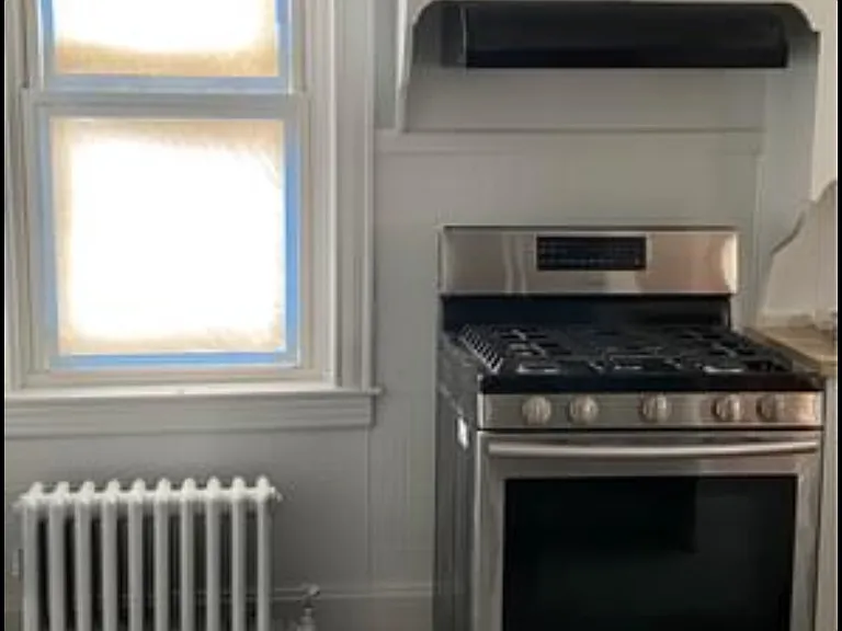 759 Oakland Beach Ave #1 — Photo 8