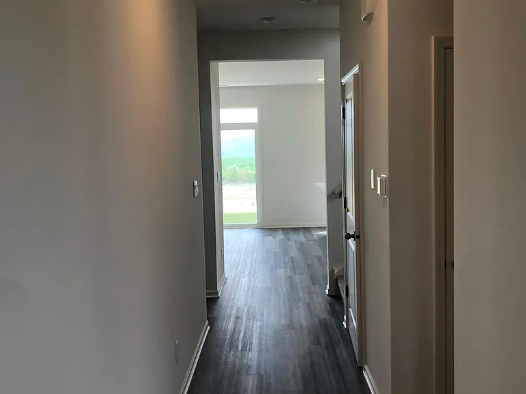 10327 Morse Pl — Photo 2