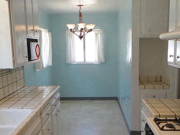 4th image of 2518 N Lamer St