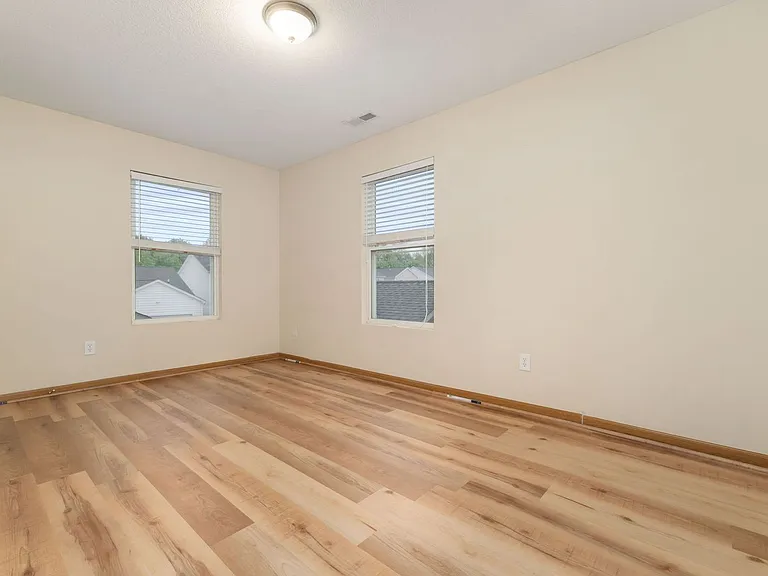 3985 Sweet Shadow Ave — Photo 28