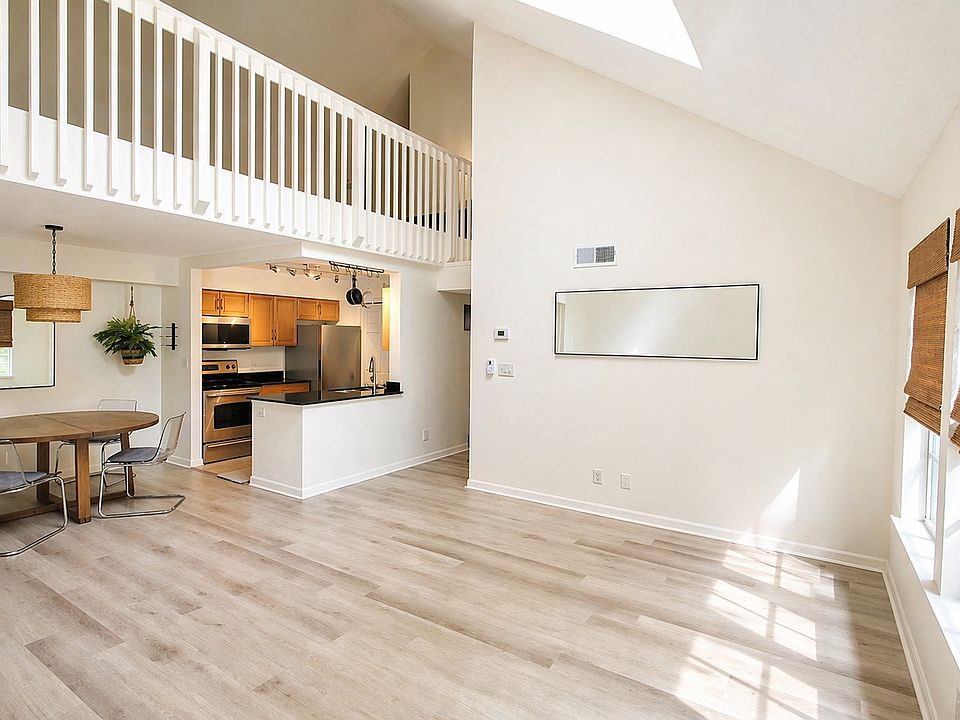 1st image of 3266 Haviland Ct APT 204
