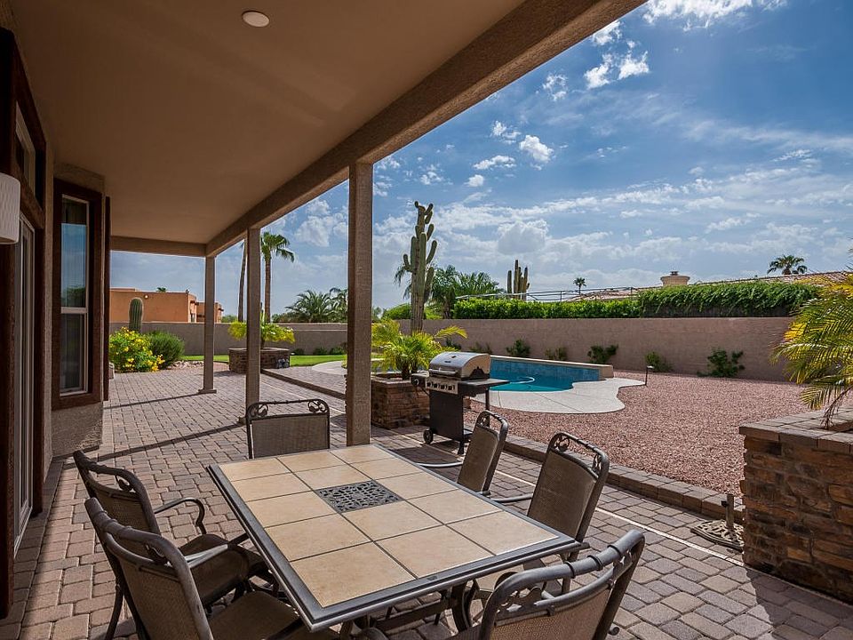 Outdoor Living and Rear