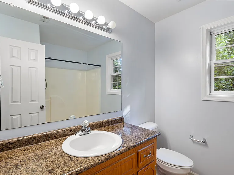 2627 Elkmont Dr — Photo 12