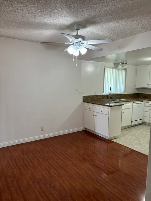 1764 Foothill St — Photo 3