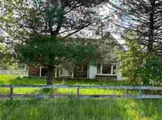 4560 Fish Lake Rd, North Branch, MI 48461