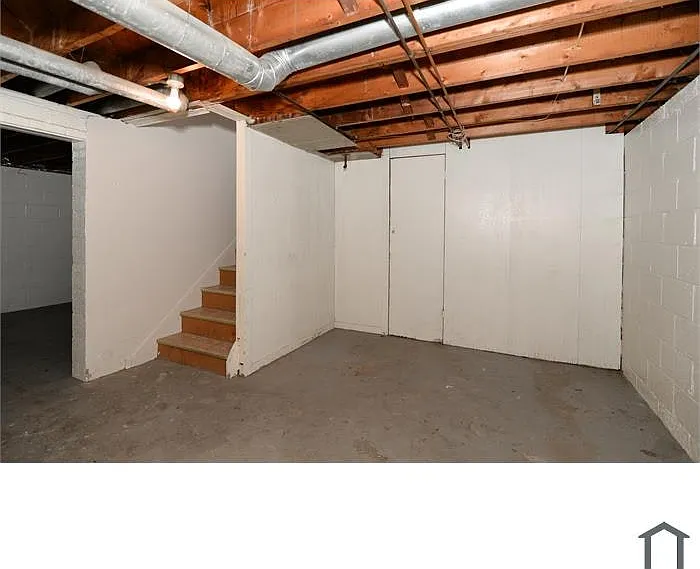 12328 Grannis Rd — Photo 6
