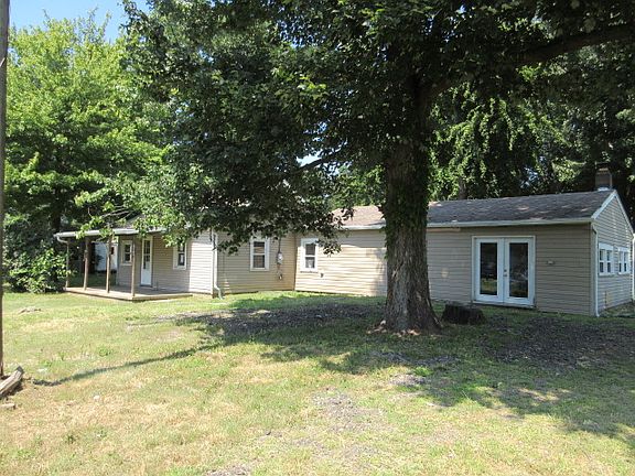 2nd image of 8781 Lancaster Thornville Rd NE