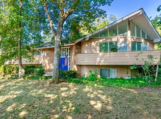 114 Dana Dr, Oak Ridge, TN 37830