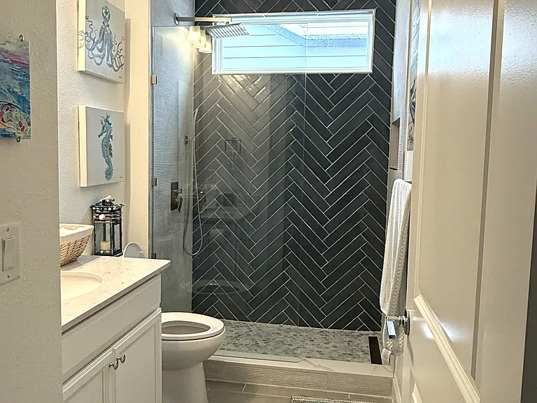 249 Oaklawn Ct — Photo 10