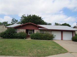 1305 Aransas Dr, Euless, TX 76039