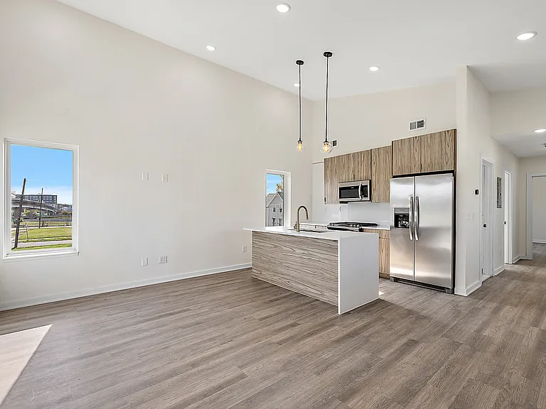 2623 Cochrane St #B — Photo 13