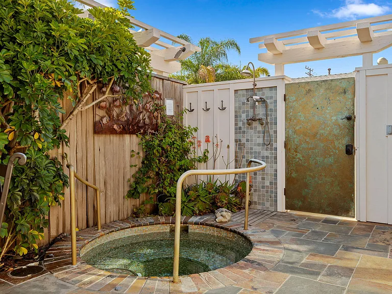 411 Orilla Del Mar Dr — Photo 9