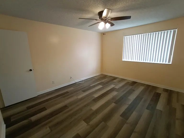 9901 Westview Dr #334 — Photo 11