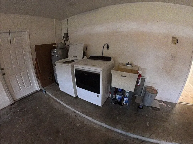 546 Whispering Wind Bnd — Photo 12