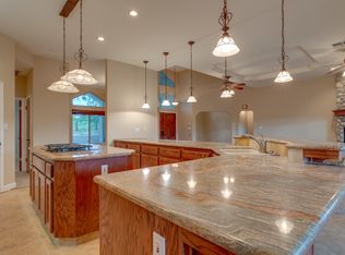 10521 Kern River Ave, Bakersfield, CA