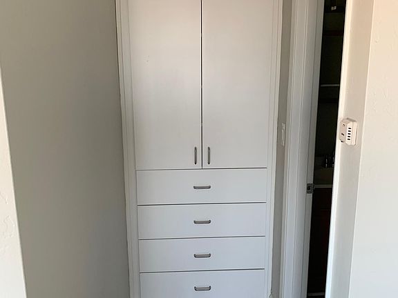 Built in Shelving and drawers